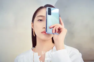 关晓彤未来晨曦妆大片写真图片_6