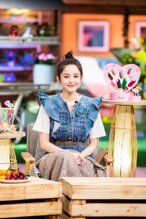 古力娜扎《喜欢你我也是2》轻甜剧照图片_2