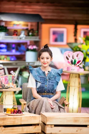 古力娜扎《喜欢你我也是2》轻甜剧照图片_3