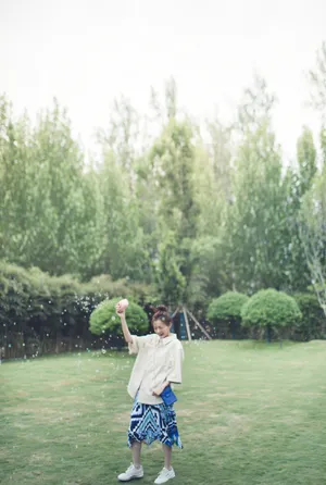 李一桐清新活力写真图片_2