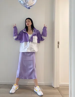 周雨彤休闲运动风私服照图片_3