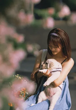 任敏吊带裙清新甜美写真图片_2