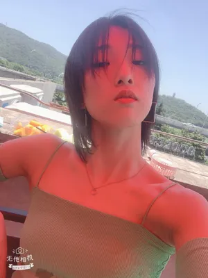 yamy夏日清凉自拍照图片