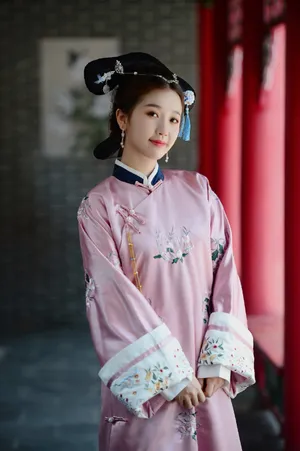 虞书欣古装造型写真图片