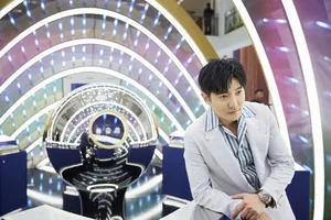 郭京飞SWATCH活动照图片