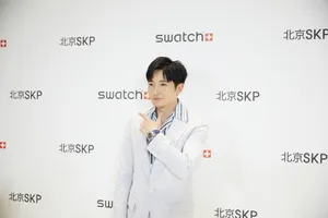 郭京飞SWATCH活动照图片_3