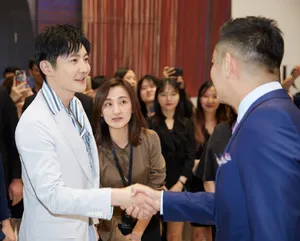 郭京飞SWATCH活动照图片_5