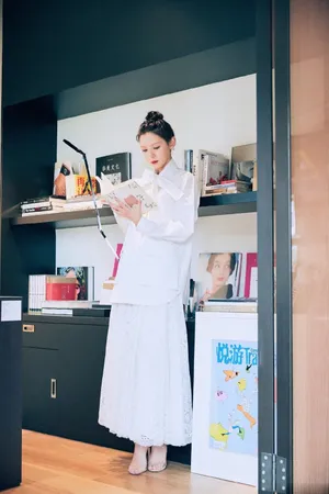 张予曦白裙精致品牌活动图片_5
