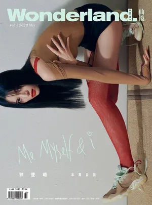 钟楚曦黑发红唇冷艳写真图片_10