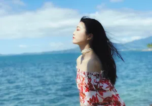 张馨文旅拍照图片