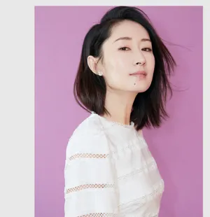 刘敏涛白裙优雅性感写真图片_7