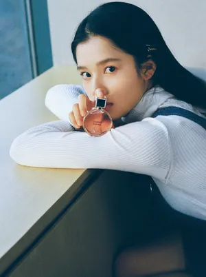 张婧仪牛仔背带裙写真图片_4