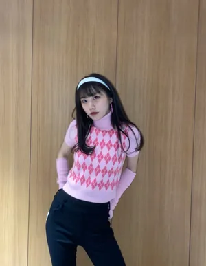 张馨文复古唯美生活照图片_7