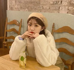 张馨文文艺少女范生活照图片_2