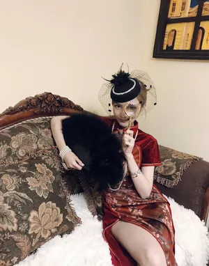 周扬青旗袍装性感图片_3