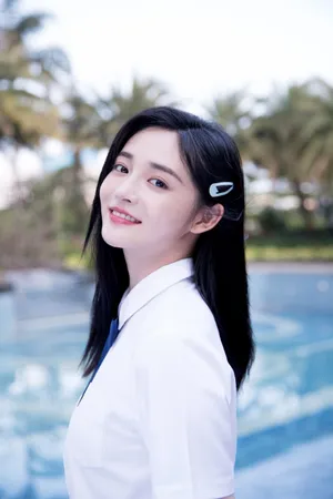 周洁琼学生制服甜美写真图片_3