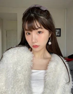 张馨文高冷诱人自拍照图片_4