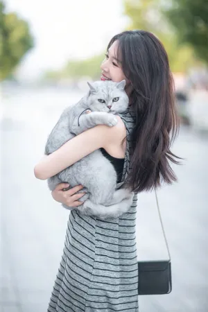 陈瑶甜美清新街拍写真图片_2