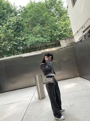 欧阳娜娜520街拍私服照图片