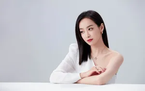 宋茜白色西装魅力写真图片_7