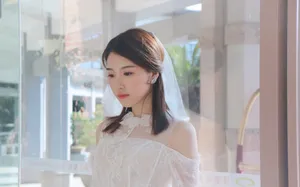 杜雨宸婚纱性感优雅写真图片_2