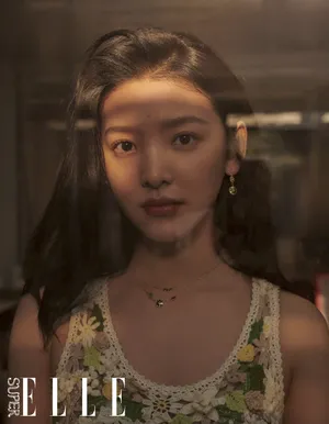 章若楠酷美时尚写真图片_2
