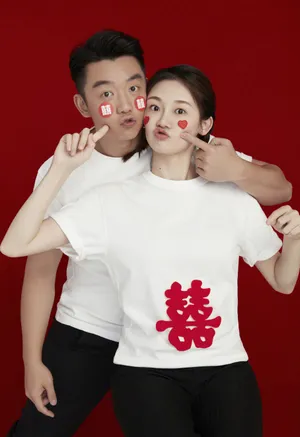 郑凯苗苗结婚照图片_8