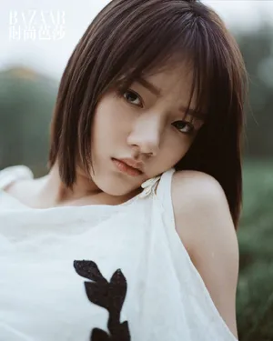 任敏边程时尚芭莎写真大片_4