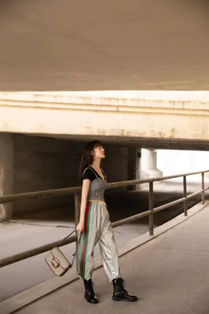 袁冰妍性感私服街拍写真图片_1