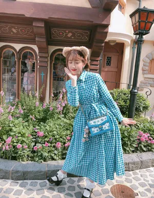 李艺彤清新俏皮生活照图片_6
