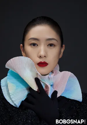 童瑶吊带裙性感写真图片