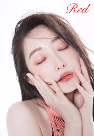 蒋梦婕露肩裙性感写真图片_2