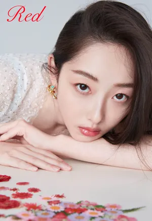 蒋梦婕露肩裙性感写真图片_4