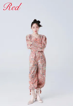 蒋梦婕露肩裙性感写真图片_7