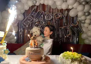 宋祖儿生日会可爱俏皮图片