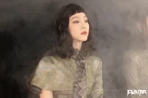 何杜娟百变风格性感写真图片_2