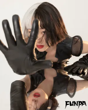 何杜娟百变风格性感写真图片_4