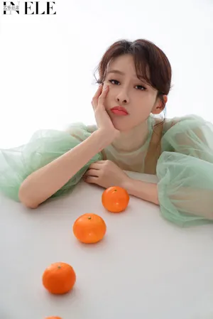 贾青绿裙清爽性感写真图片_8