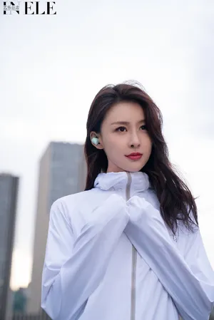 贾青绿裙清爽性感写真图片_10