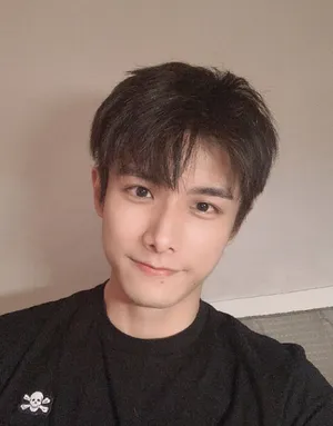 赵弈钦生活照图片_6