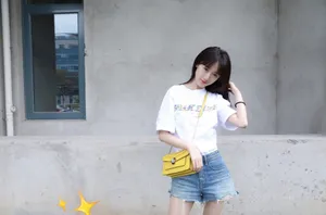 袁冰妍露脐装清爽写真图片_5