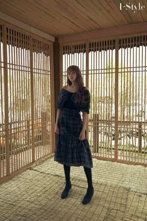 麦迪娜长发优雅性感写真图片_5