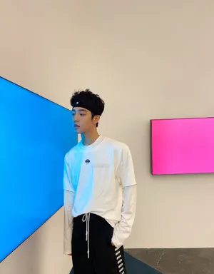 马闻远阳光帅气写真图片_5