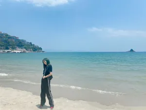 程潇海边清爽旅拍图片_9
