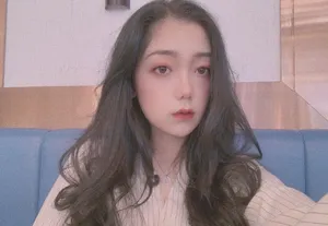 希林娜依甜美生活照图片_2