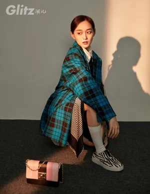 何泓姗甜酷运动风写真图片_11