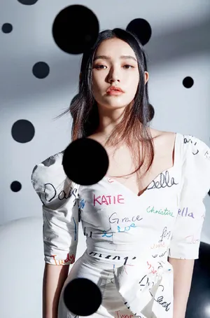 林允性感妩媚时尚写真大片