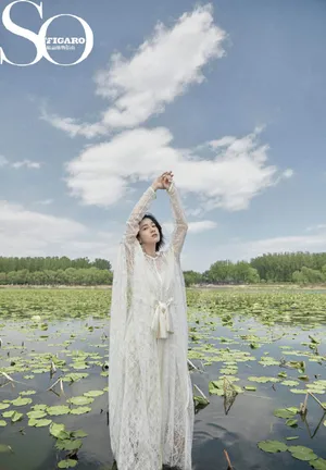 张雪迎休闲文艺写真图片_2