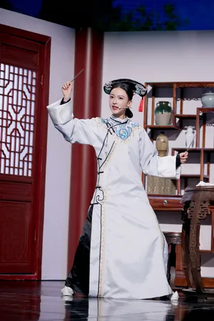 吴谨言《笑起来真好看》古装剧照图片_7