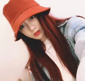 李依宸生活照图片_1